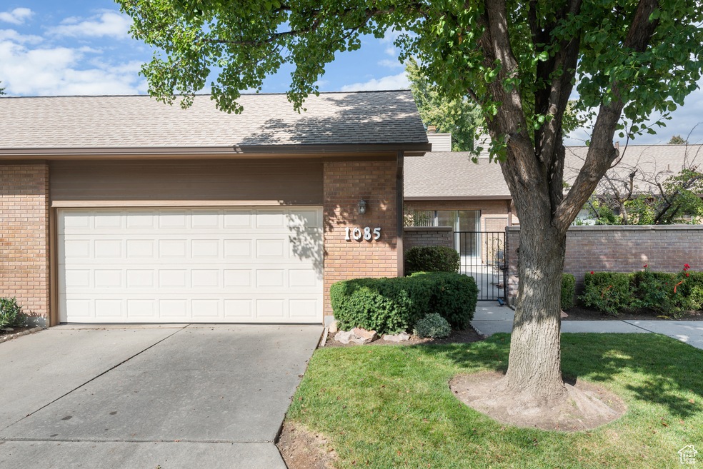 Under Contract $499,000