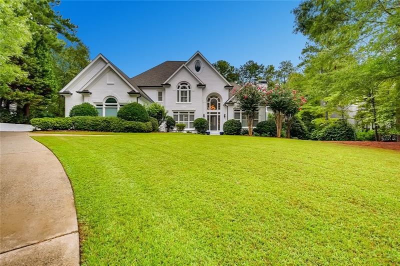 1027 Abingdon Ln, Alpharetta, GA 30022 - photo 1