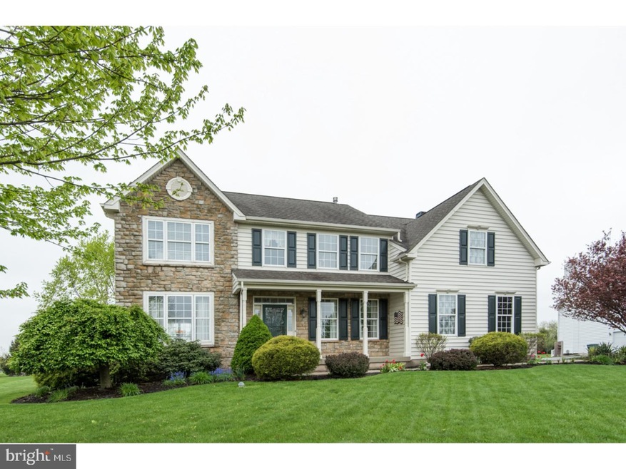 1017 Broadleaf Cir, Royersford, PA 19468 - photo 1