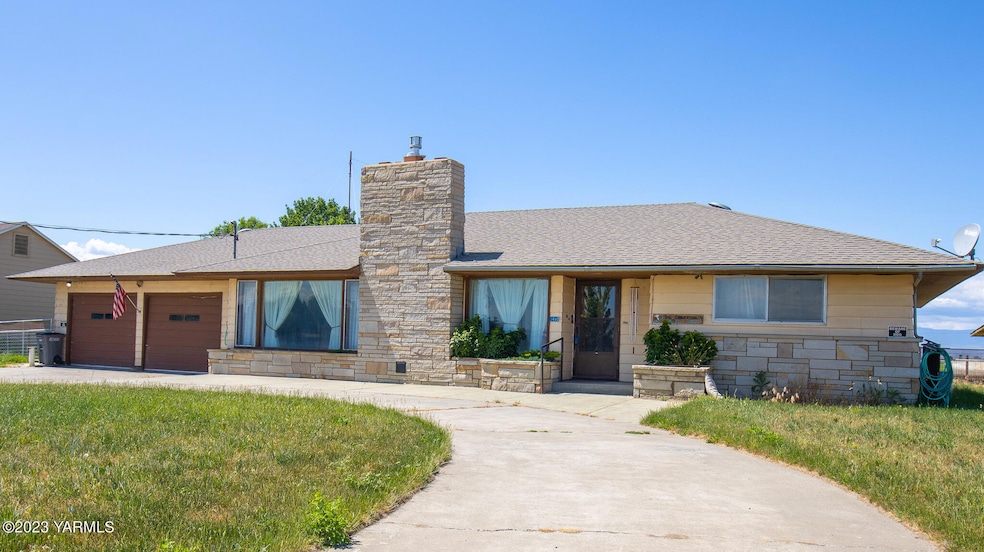 3460 Harrah Rd, Harrah, WA 98933 For Sale