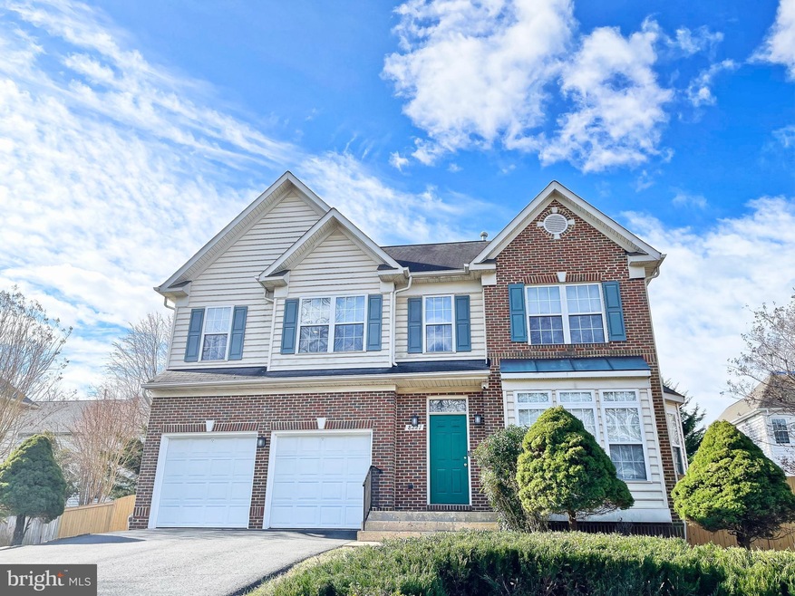 8221 Electric Ave, Vienna, VA 22182 - photo 1