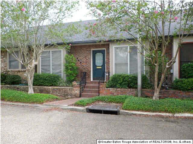 Front elevation shows a lot of charm