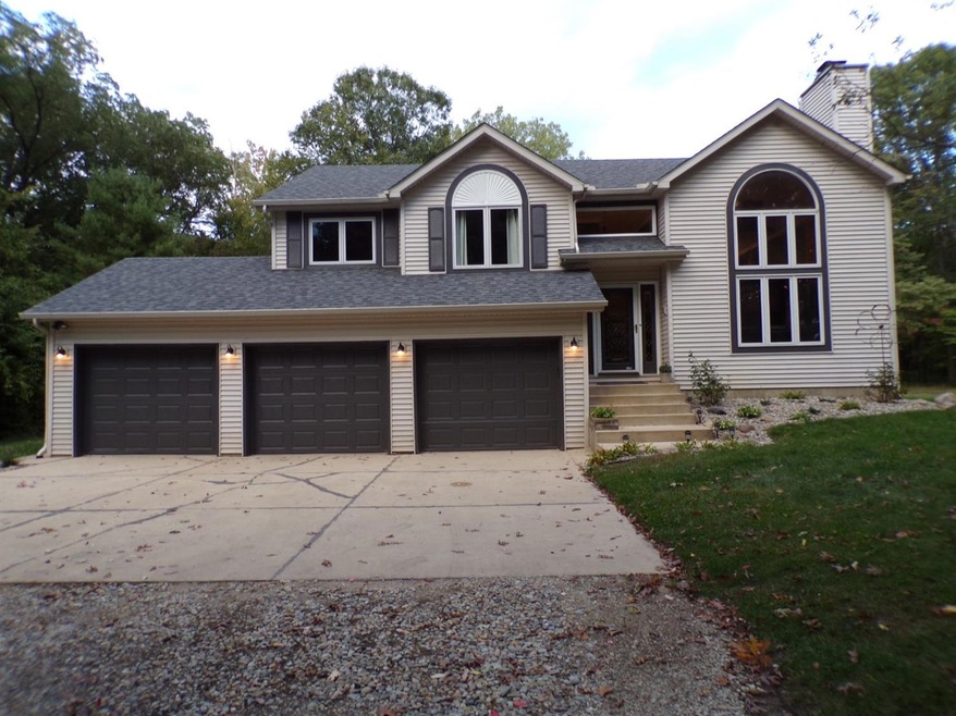 4367 N 600 W, La Porte, IN 46350 - photo 1