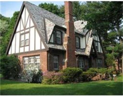 34 Alderwood Rd unit 1, Newton Center, MA 02459 - photo 1