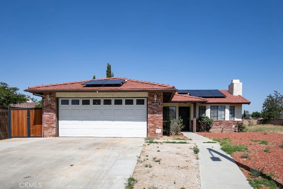 For Sale $435,000