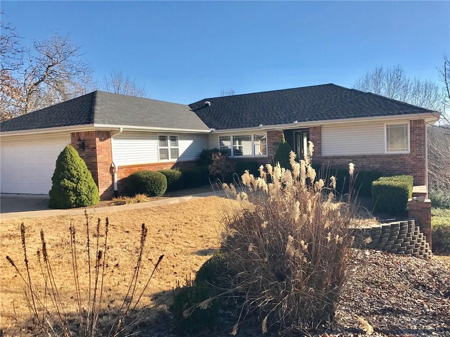 4 Oniell Dr, Bella Vista, AR 72715 - photo 1