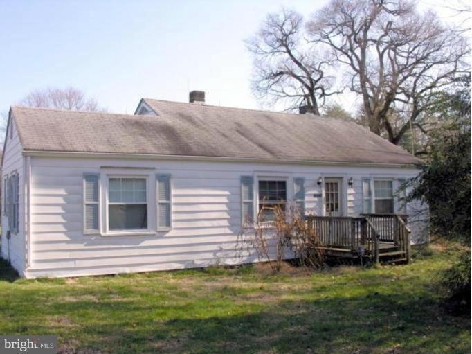 7133 Burr Hill Rd, Rhoadesville, VA 22542 - photo 1