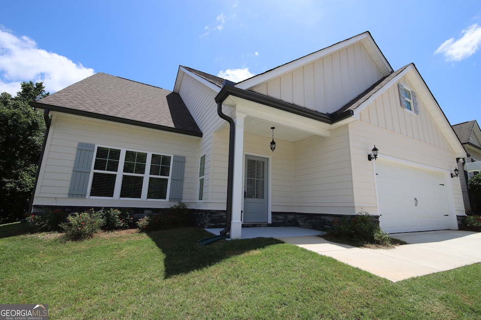 112 Celebration Blvd, Lagrange, GA 30241 - photo 1