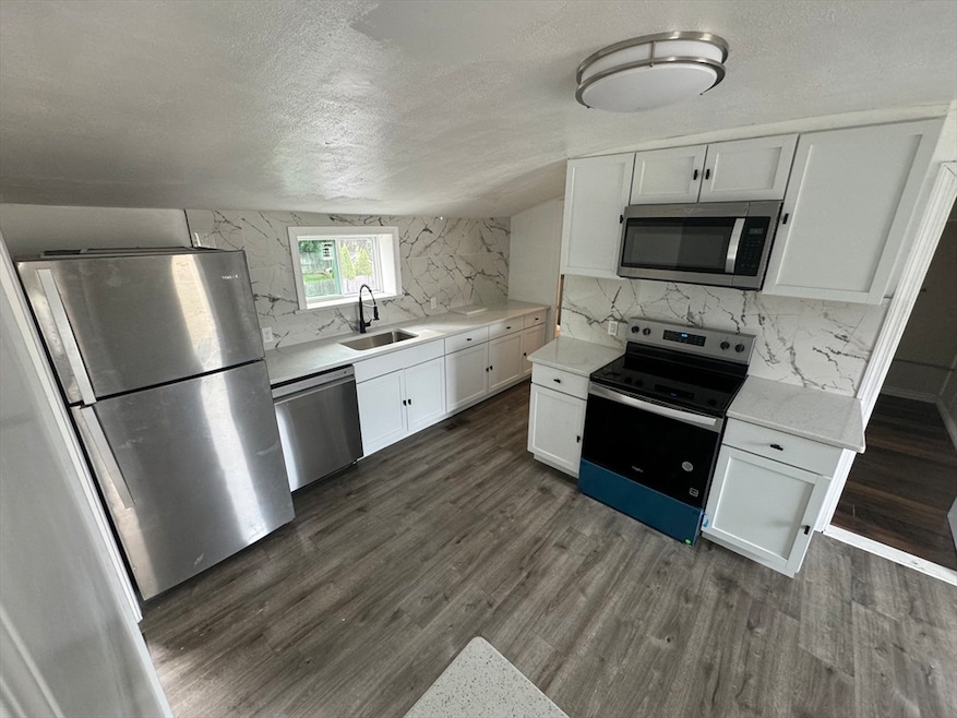 847 Pearl St unit 2, Brockton, MA 02301 - photo 1