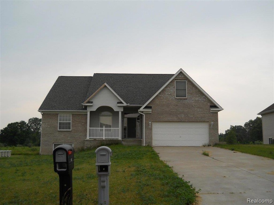 7100865448  Front view.jpg