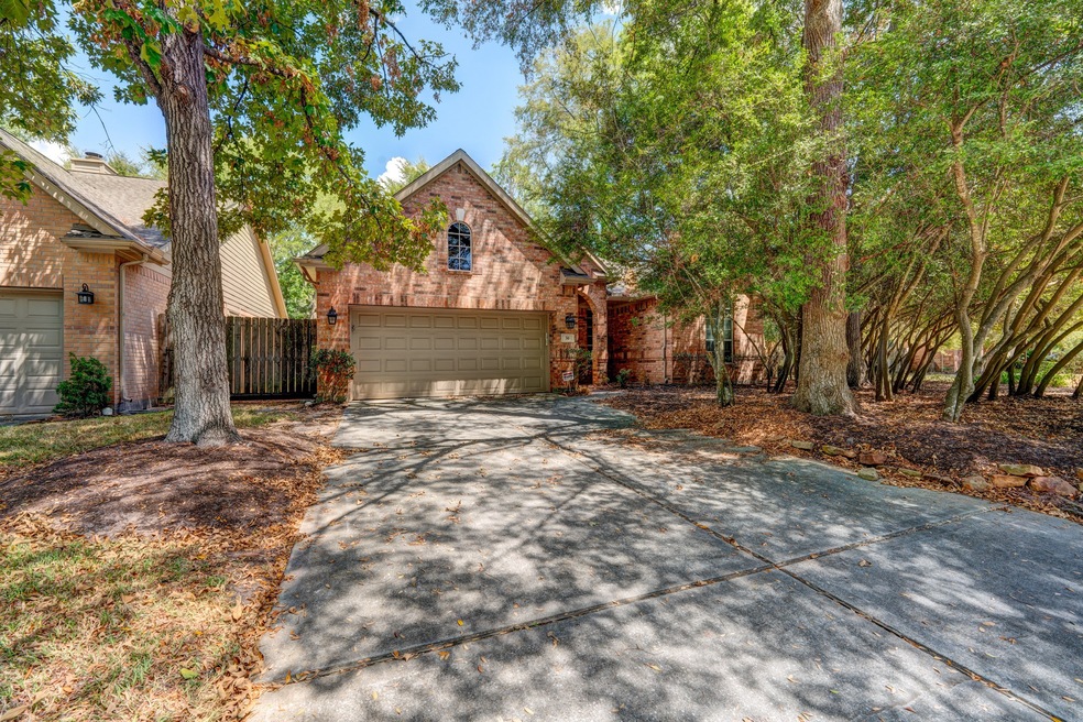 30 N Belfair Place, Spring, TX 77382 - photo 1