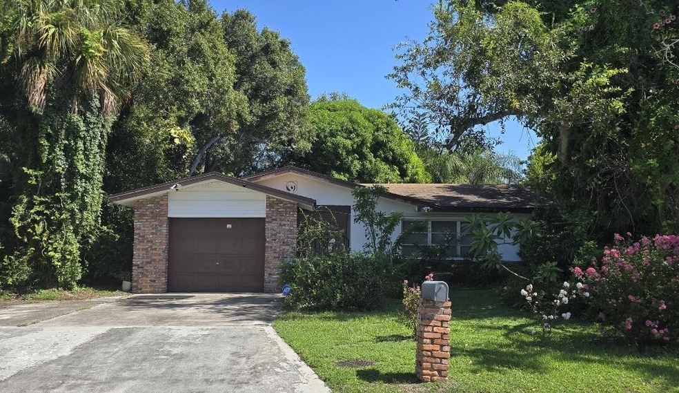 Sold $250,000 • Co-Listing Agent