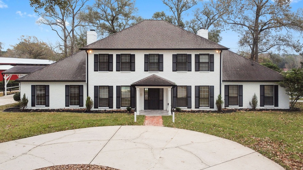 15719 Old Conroe Rd, Conroe, TX 77384 - photo 1