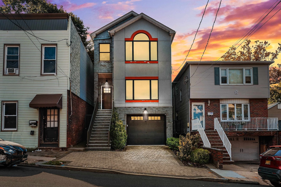 145 Bleecker St unit 2, Jersey City, NJ 07307 - photo 1