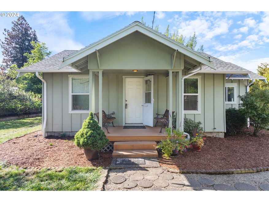 2035 SW 198th Ave, Beaverton, OR 97006 - photo 1