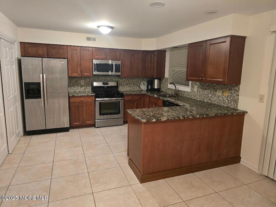 157 Northampton Dr unit 157A, Holmdel, NJ 07733 - photo 1