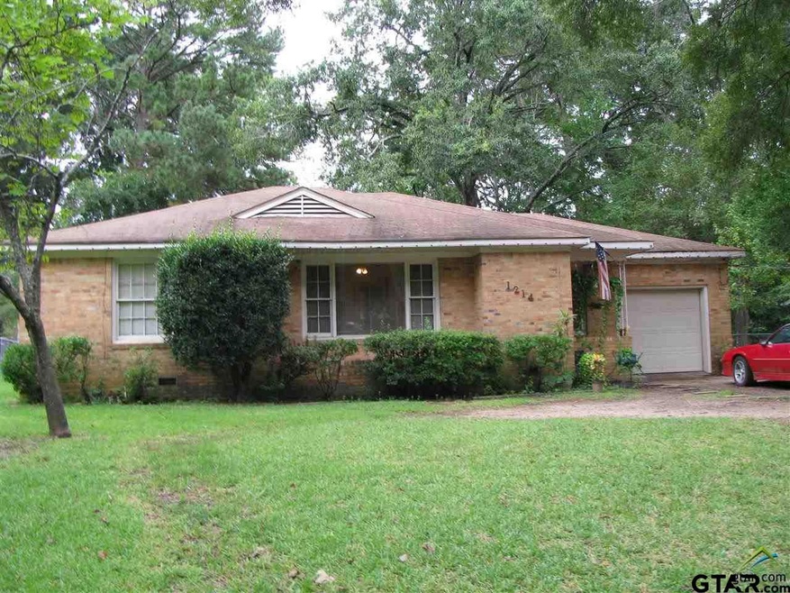 1214 1214 S Azalea, Tyler, TX 75701 - photo 1