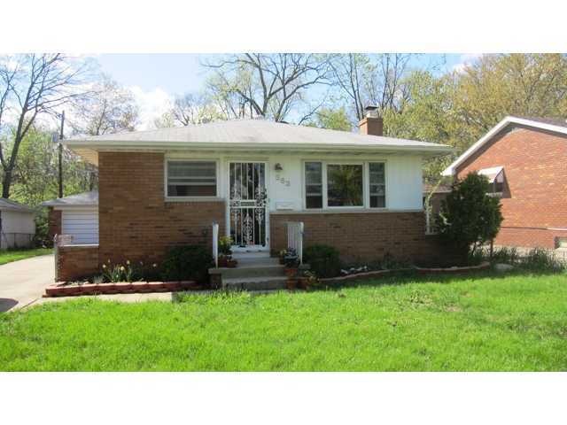 363 Mayflower Blvd, Columbus, OH 43213 - photo 1