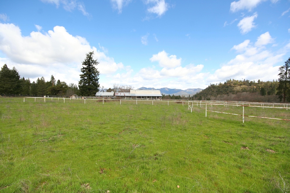 734 Powell Creek Rd, Williams, OR 97544 - photo 1