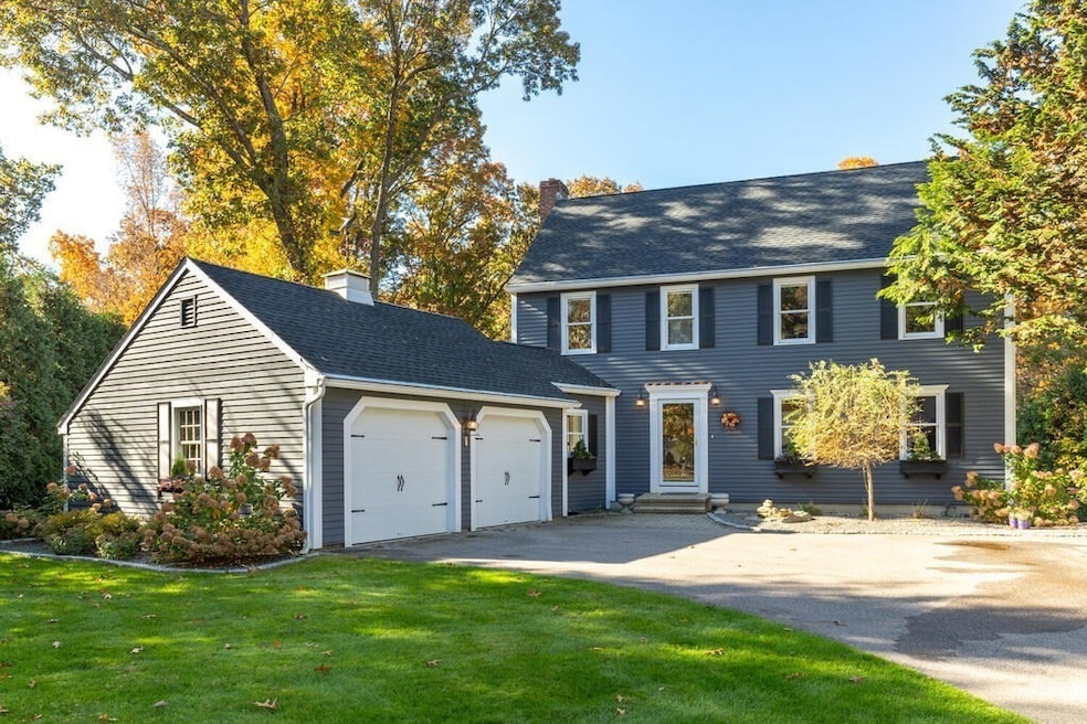 3 Flintlock Dr, Shrewsbury, MA 01545 - photo 1