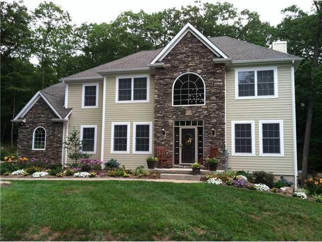 10 Benjamin Meadow Rd, Tuxedo Park, NY 10987 - photo 1