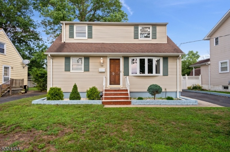 318 2nd St, Middlesex, NJ 08846 - photo 1