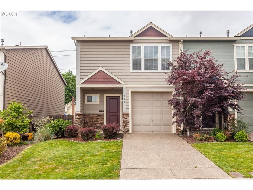 826 NW 3rd Ave, Canby, OR 97013 - photo 1