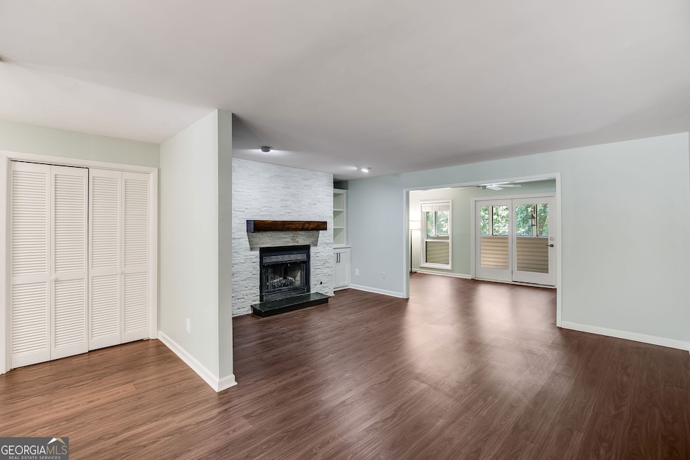 807 Wynnes Ridge Cir SE, Marietta, GA 30067 - photo 1