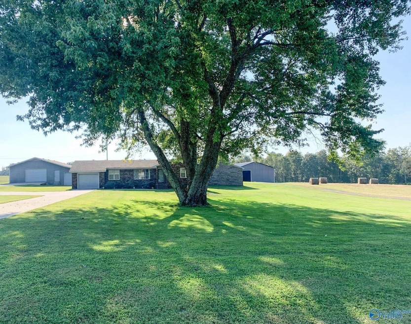 613 Winkles Rd, Grant, AL 35747 - photo 1