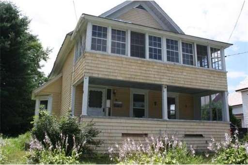 11 Depot St, Turners Falls, MA 01376 - photo 1