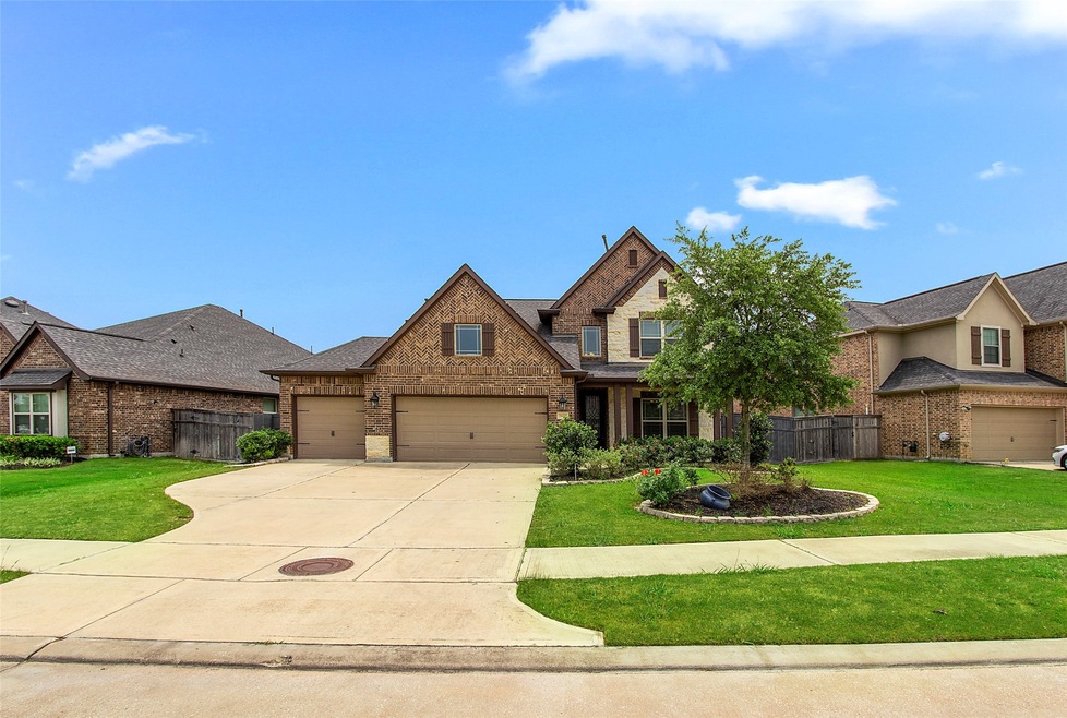 28011 Twin Knolls Ln, Fulshear, TX 77441 - photo 1