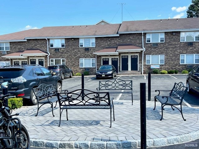 20 Rosol Ln unit 27, Saddle Brook, NJ 07663 - photo 1