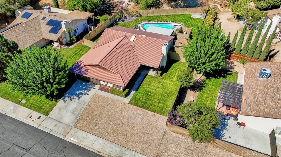 17314 Forest Hills Dr, Victorville, CA 92395 - photo 1