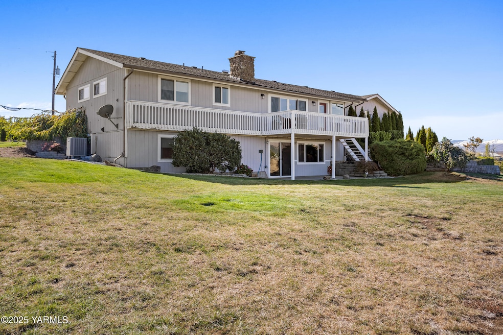 15911 Fisk Rd, Yakima, WA 98908 - photo 1