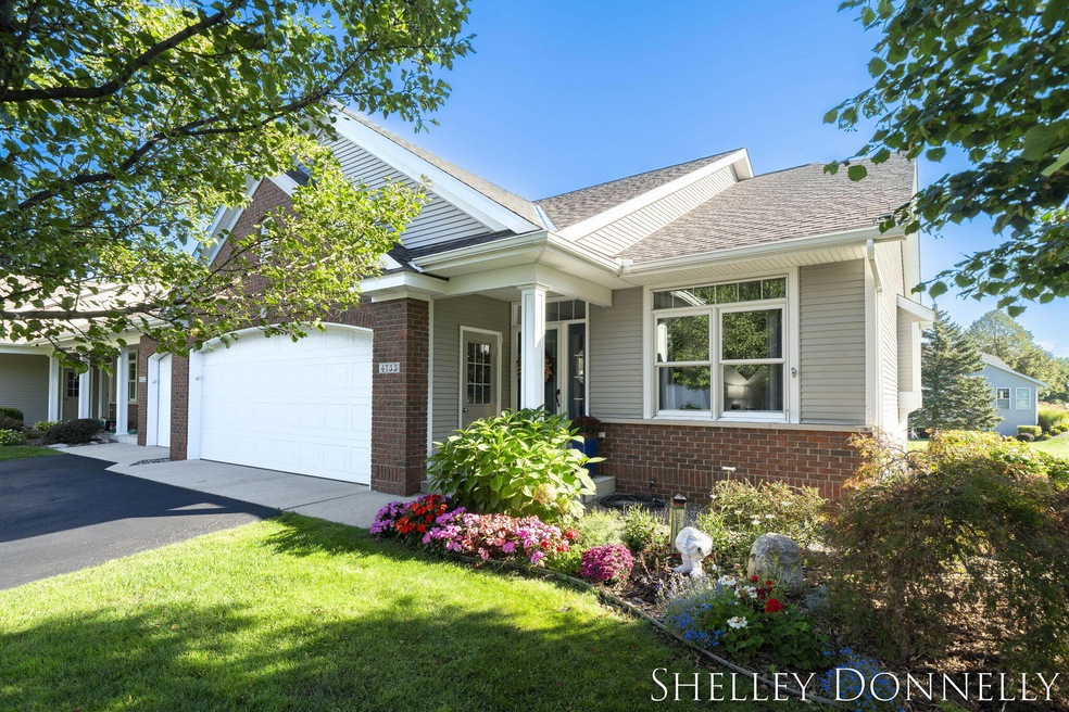 Welcome to 4733 Charleston Ct!