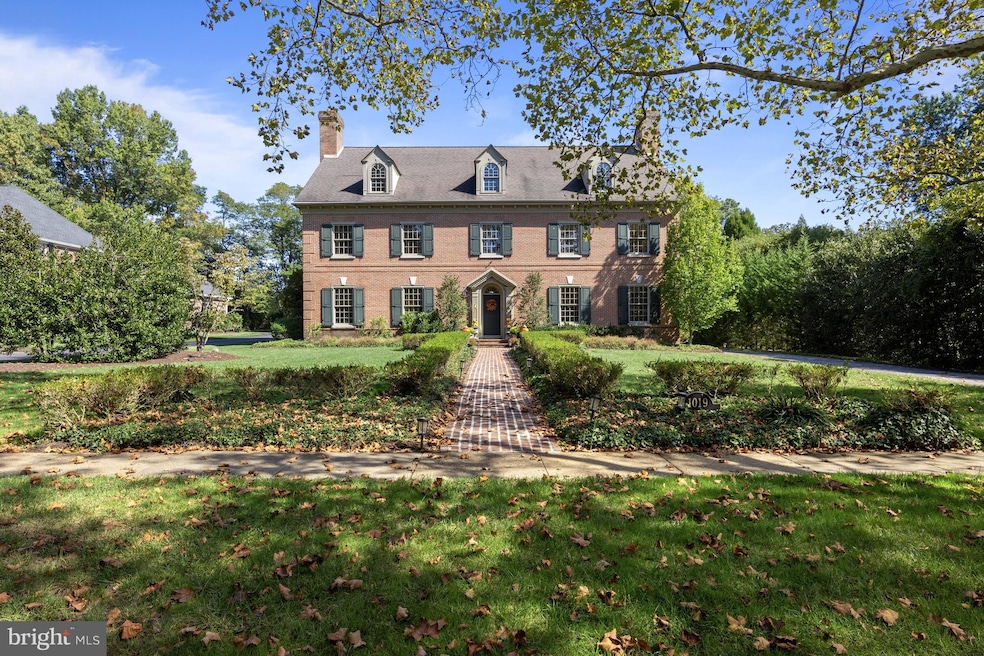 1019 Kent Rd, Wilmington, DE 19807 - photo 1