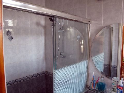 7636 113th St unit 5B, Forest Hills, NY 11375 - photo 1