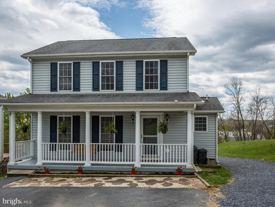 108 E North St, Strasburg, VA 22657 - photo 1