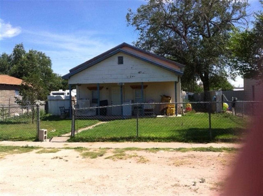 507 W Scharbauer St, Hobbs, NM 88240 - photo 1