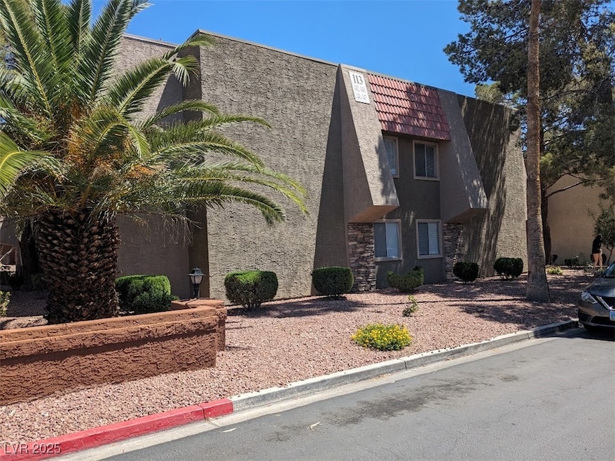 5044 River Glen Dr unit 142, Las Vegas, NV 89103 - photo 1