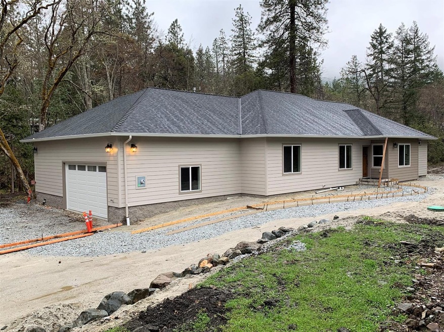 2800 Granite Hill Rd, Grants Pass, OR 97526 - photo 1