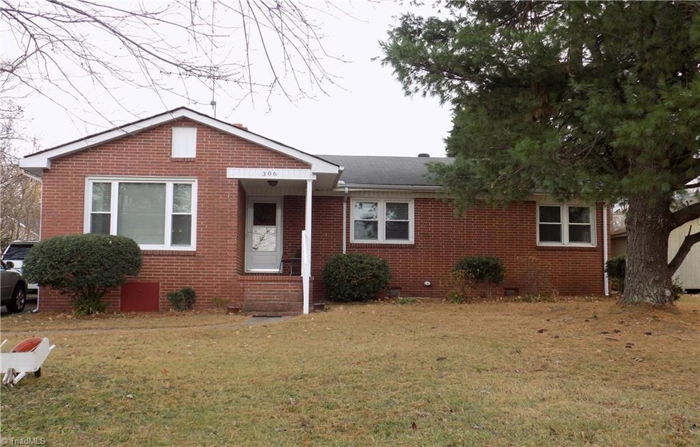 4 BR/2 BA home is waiting for you! So many updates to this home: New kitchen, bathrm makeover, replacement windows and more!