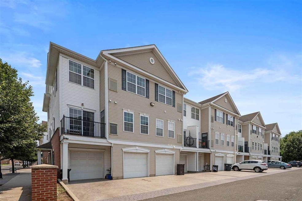 7 Tribeca Ave unit 516, Jersey City, NJ 07305 - photo 1