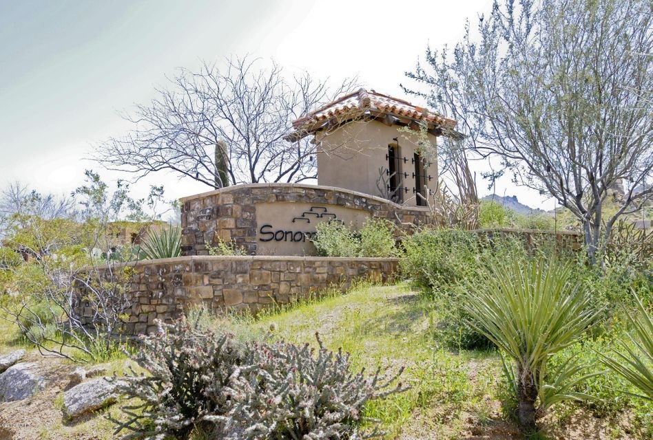 001_Community Entrance