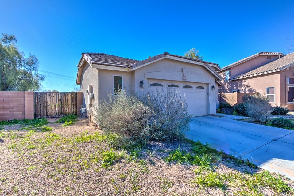 2726 S 65th Ln-1