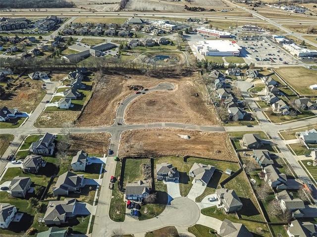 21001 W 225th St, Spring Hill, KS 66083 - photo 1