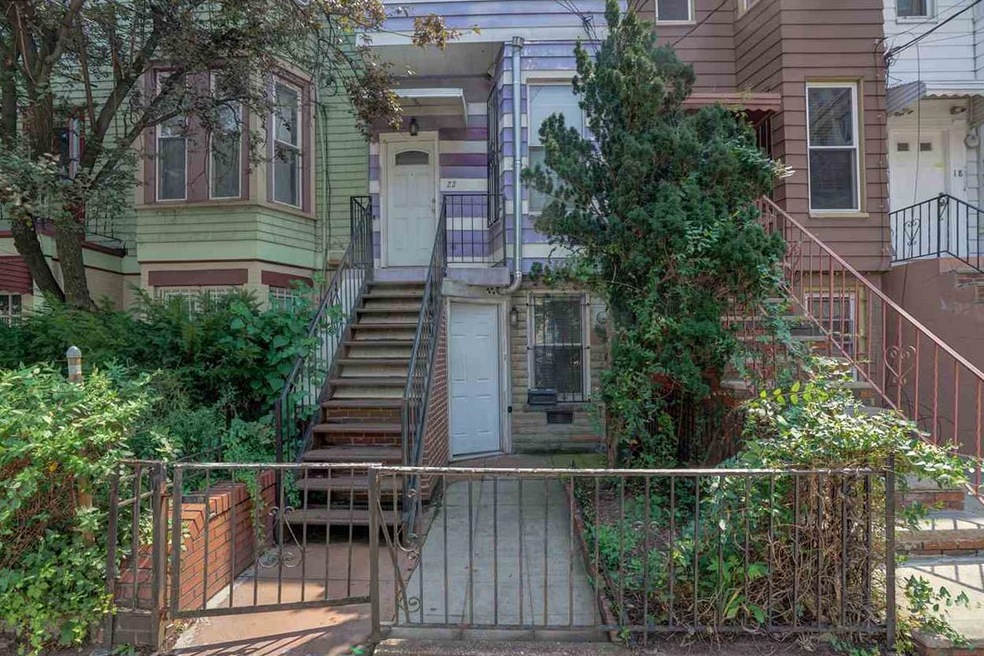 22 Jones St unit 3, Jersey City, NJ 07306 - photo 1