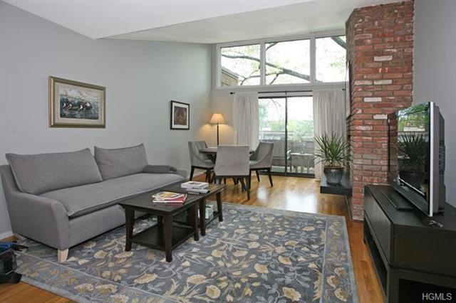 216 Purchase St unit T, Rye, NY 10580 - photo 1