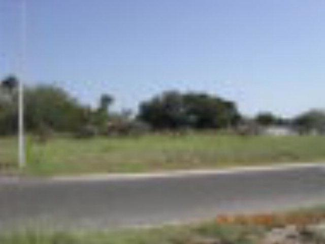 3000 Country Dr, Weslaco, TX 78596 - photo 1
