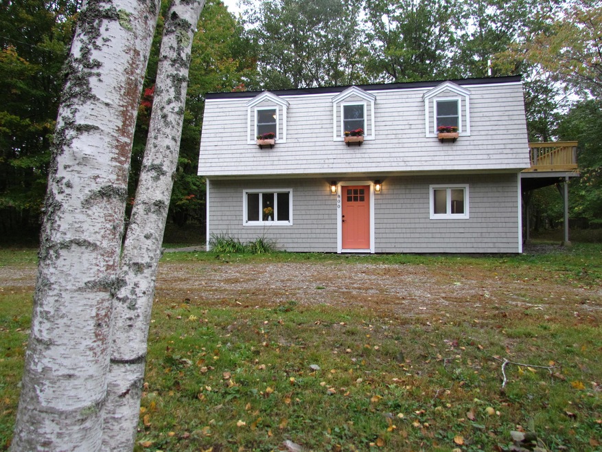 3 Bedroom 1.5 Baths